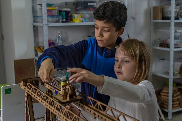 MundoMaker: construa seu próprio brinquedo MundoMaker: construa seu próprio brinquedo
