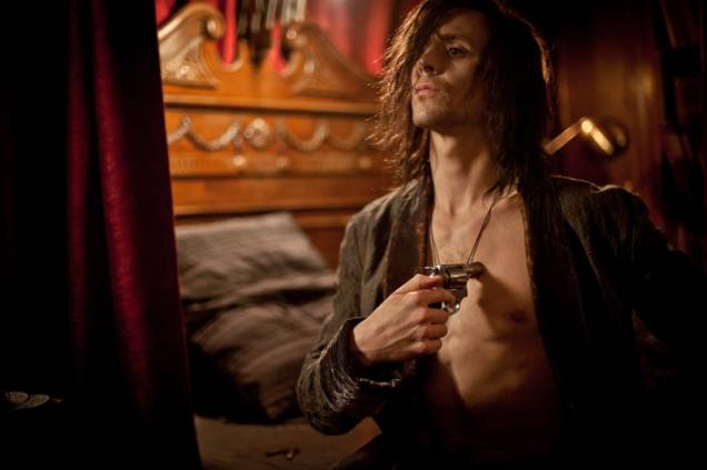 Amantes Eternos: o ator Tom Hiddleston Amantes Eternos: o ator Tom Hiddleston