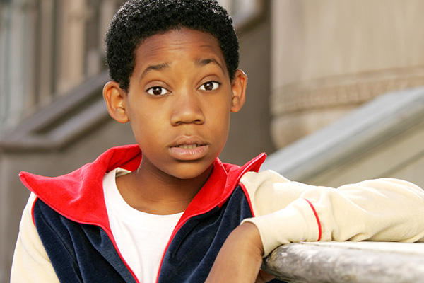 Tyler James Williams stars as Chris in EVERYBODY HATES CHRIS on UPN Fall. 2005. Gallery Photo: Robert Voets/UPN  ©2005 CBS Broadcasting Inc. All Rights Reserved.