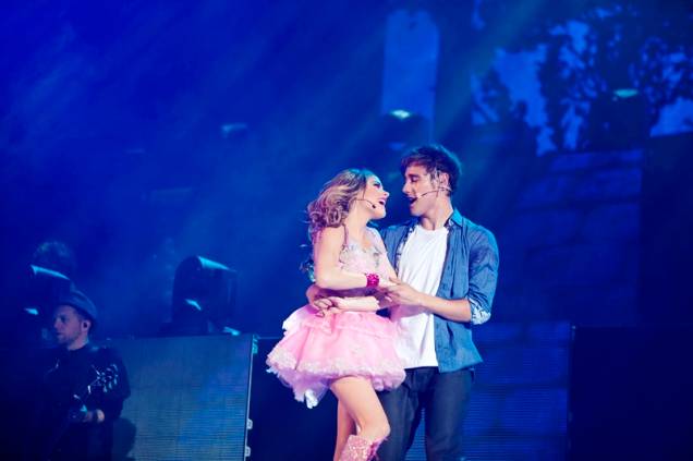 Violetta - O Show: Martina Stoessel e Jorge Blanco Violetta - O Show: Martina Stoessel e Jorge Blanco