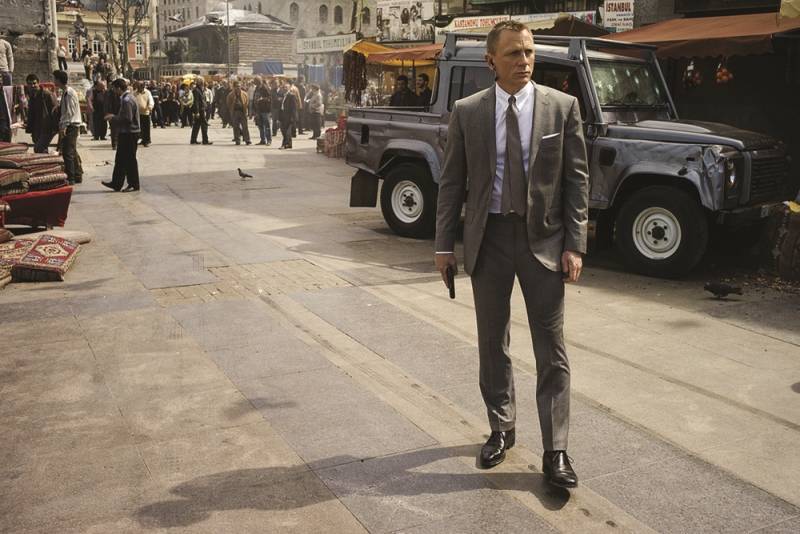 007 — Operação Skyfall: a nova aventura com Daniel Craig no papel de James Bond 007 — Operação Skyfall: a nova aventura com Daniel Craig no papel de James Bond