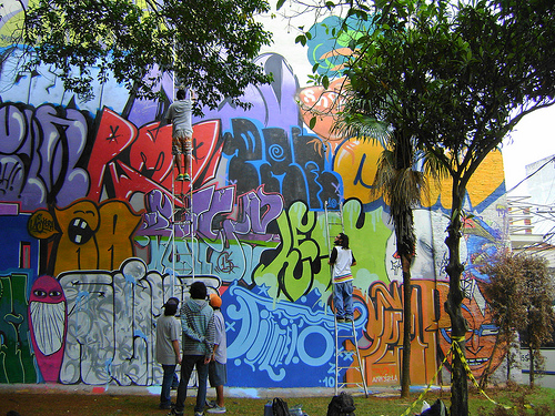 Setenta grafiteiros em ação na Zona Norte