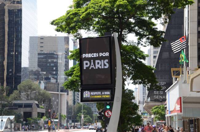 Relógios Avenida Paulista - Paris