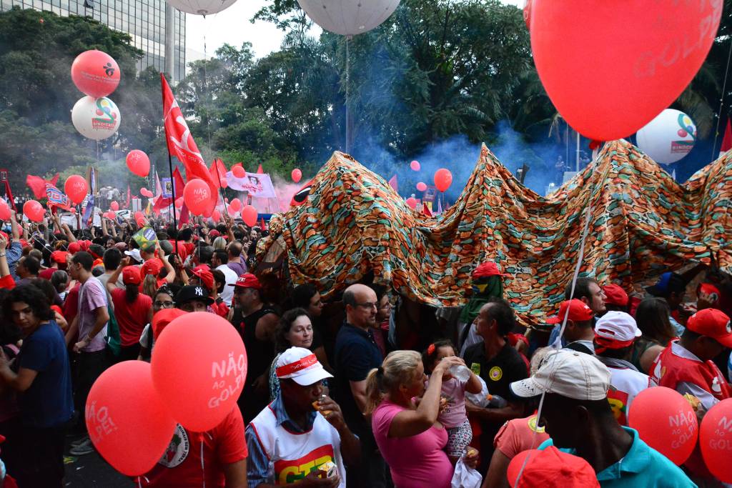 Protesto pró Dilma e Lula