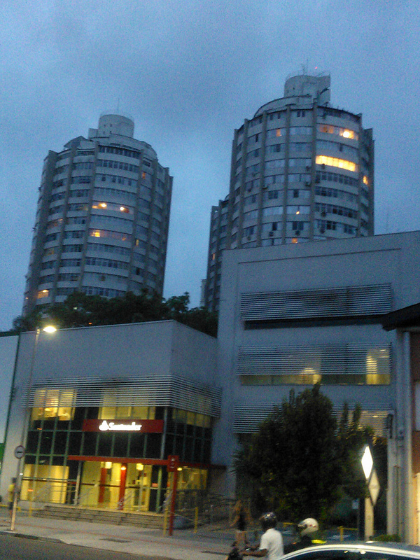 Redondos na Faria Lima