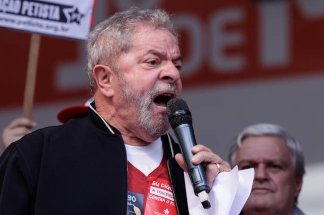 4043278-high.jpeg Lula
