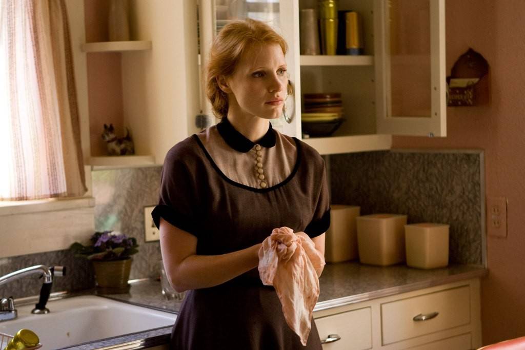 A atriz Jessica Chastain em A Árvore da Vida: mãe zelosa