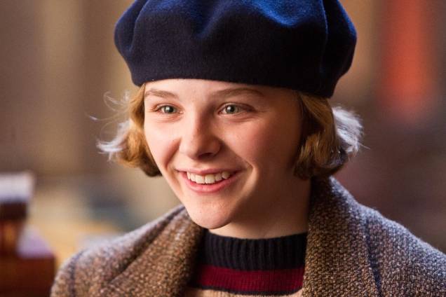 Chloë Grace Moretz em A Invenção de Hugo Cabret: atriz interpreta a neta de George Méliès