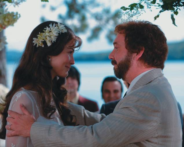 ‘A Minha Versão do Amor’: Rosamund Pike e Paul Giamatti protagonizam o drama