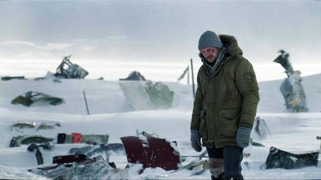 A Perseguição: Liam Neeson é obrigado a sobreviver no Alasca após um acidente de avião