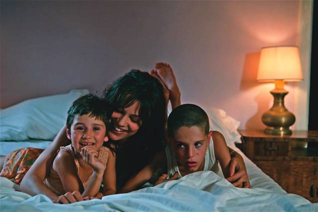 Mãe coragem: a atriz Micaela Ramazzotti vive a amável Anna no drama italiano A Primeira Coisa Bela Mãe coragem: a atriz Micaela Ramazzotti vive a amável Anna no drama italiano A Primeira Coisa Bela