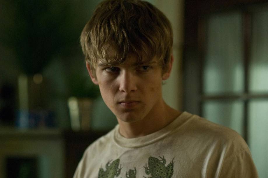 Bug (Max Thieriot) pode ser o único a resolver o mistério dos desaparecimentos