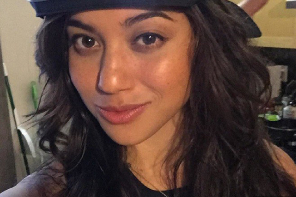 Facebook bloqueia conta de mulher chamada Isis, se arrepende e pede desculpas