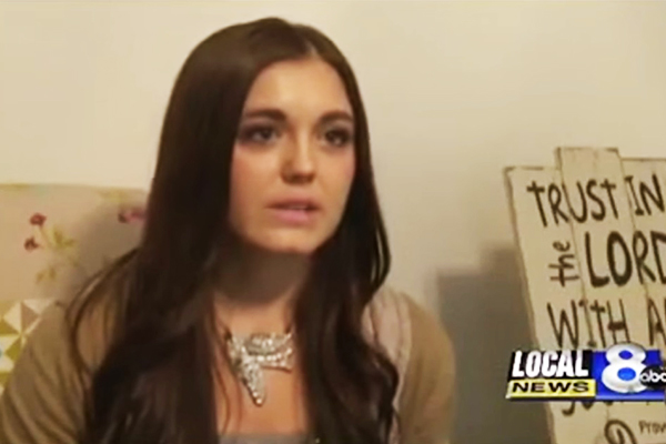 Garota é suspensa no último dia de aula por causa de sua roupa