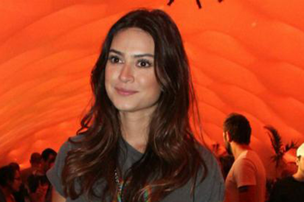 Camiseta usada por Thaila Ayala no Rock in Rio provoca polêmica na internet