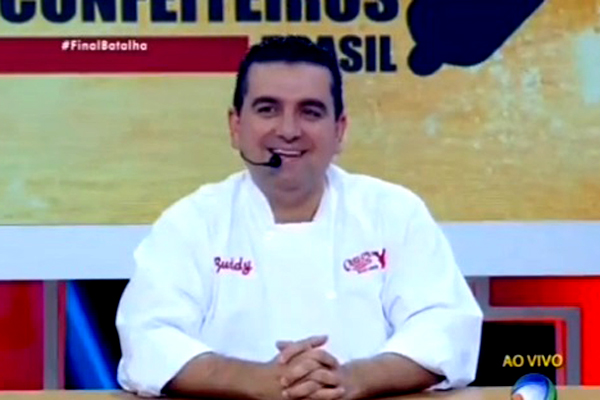 Internautas se irritam com dublagem ao vivo de Buddy Valastro no “Batalha dos Confeiteiros”