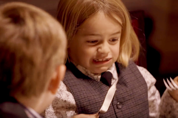 Crianças têm reações engraçadíssimas ao provarem pratos de restaurante 5 estrelas