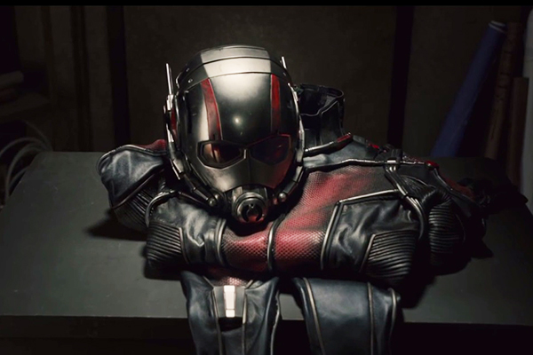 Doutor Estranho', novo herói da Marvel, ganha 1º trailer. Assista