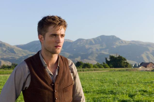 Água para Elefantes: o ator Robert Pattinson é Jacob, um jovem que vai trabalhar no circo, no períoda da Grande Depressão Água para Elefantes: o ator Robert Pattinson é Jacob, um jovem que vai trabalhar no circo, no períoda da Grande Depressão