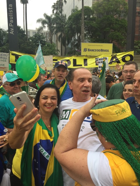 Com o senador Aloysio Nunes (Foto: Veja São Paulo)