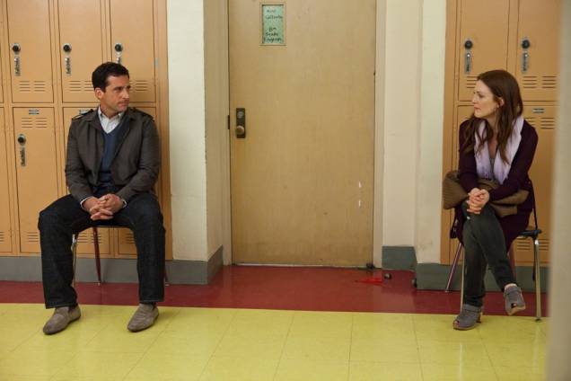 Amor a Toda Prova: Steve Carell interpreta um quarentão recém-separado que tenta se adaptar à nova vida de solteiro Amor a Toda Prova: Steve Carell interpreta um quarentão recém-separado que tenta se adaptar à nova vida de solteiro