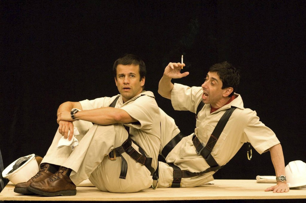 Claudio Fontana e Cassio Scapin em "Andaime": texto de Roveri montado em 2007 (Foto: João Caldas)