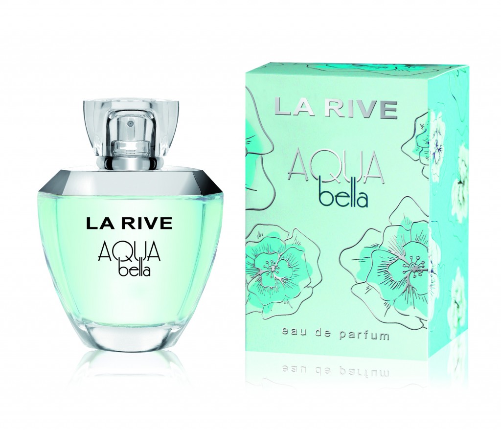 Perfume Aqua Bella. Apresenta uma mistura de notas refrescantes de menta e limão. Sua abertura de frutas cítricas frescas mistura-se a um coração floral de jasmim, peônia e pimenta rosa, enquanto a base fecha com cedro, ládano e açúcar mascavo. Preço Sugerido: R$ 60,90. SAC: (27) 3241-7786 / (11) 4193-4331