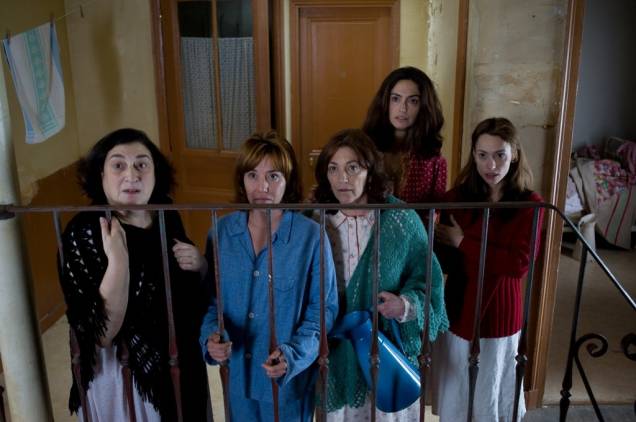 As Mulheres do 6º Andar: na trama, espanholas trabalham como faxineiras em uma casa burguesa, na França