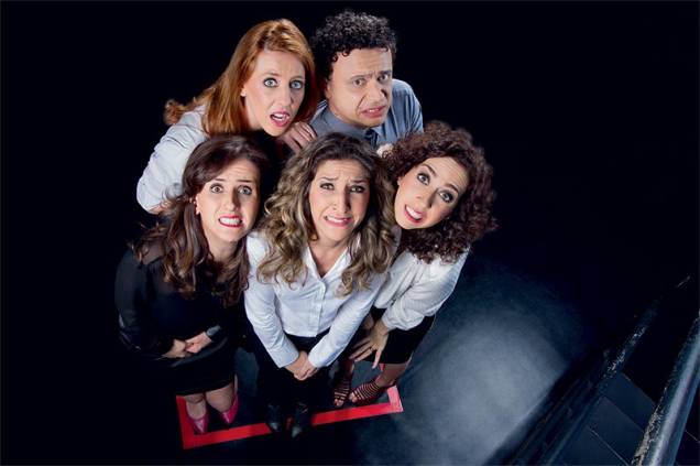 Sheila Friedhofer, Victor Bittow, Marianna Armellini, Renata Augusto e Cristiane Wersom estão no elenco da comédia Riso Nervoso — As Olívias em Cinco Histórias Neuróticas Sheila Friedhofer, Victor Bittow, Marianna Armellini, Renata Augusto e Cristiane Wersom estão no elenco da comédia Riso Nervoso — As Olívias em Cinco Histórias Neuróticas