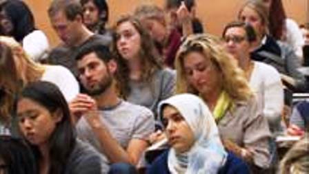 At Berkeley (2013), de Frederick Wiseman