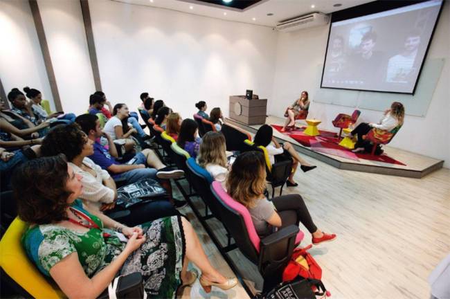 Aula magna do curso Belas Artes