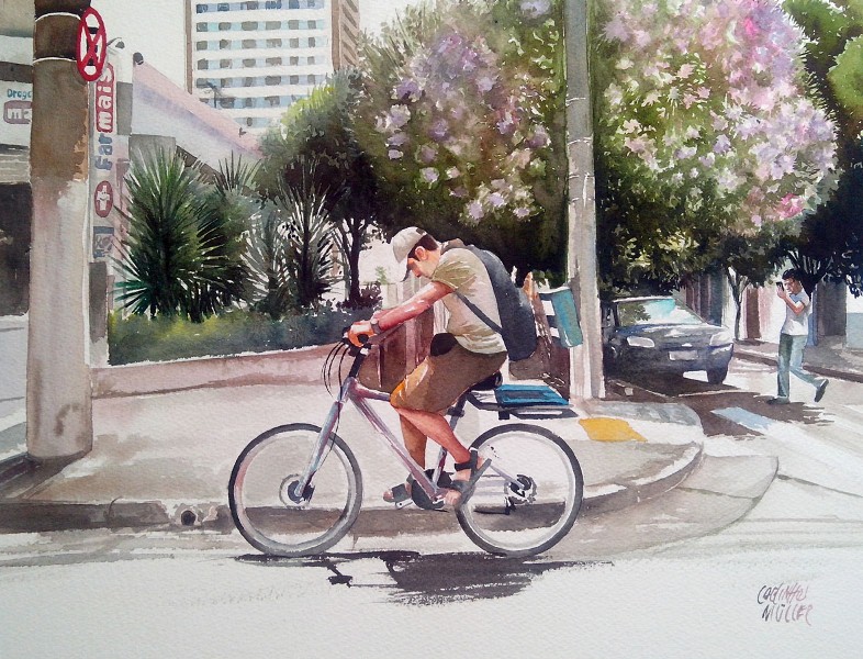 Ciclista na avenida Paes de Barros