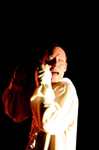 Baal, o Mito da Carne: drama adaptado da peça de Bertolt Brecht pelo também diretor e protagonista Marcelo Marcus Fonseca