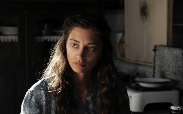A atriz Margareth Madè vive Mannina, a jovem que roubou o coração de Peppino Torrenuova A atriz Margareth Madè vive Mannina, a jovem que roubou o coração de Peppino Torrenuova