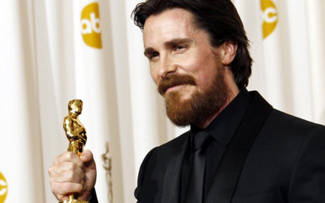 Christian Bale: melhor ator coadjuvante por O Vencedor