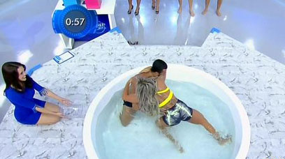 Volta comportada da Banheira do Gugu decepciona público e rende piadas nas redes sociais