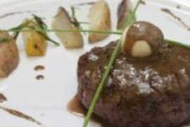 Premium Steak Burguer ao molho de funghi, do B&B Burguer
