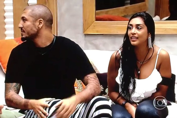 Participantes do BBB 15 falam em ‘impeachment’ durante o programa e internet comenta o caso; confira