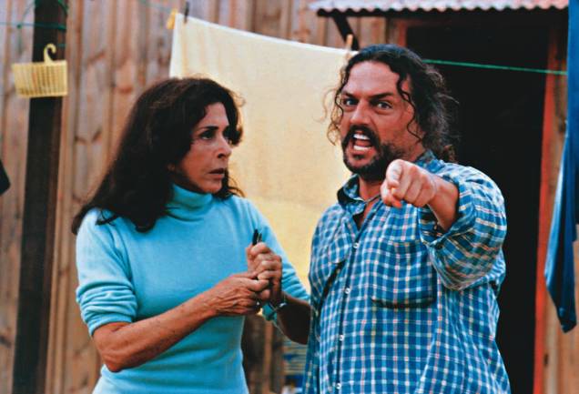 Bens Confiscados, com Betty Faria e Werner Schünemann: fita integra a mostra do cineasta Carlos Reichenbach Bens Confiscados, com Betty Faria e Werner Schünemann: fita integra a mostra do cineasta Carlos Reichenbach