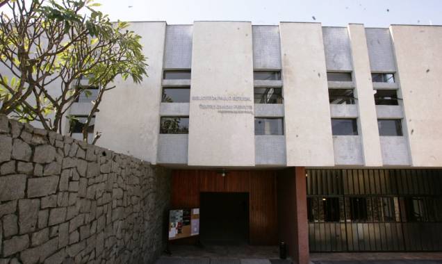 Biblioteca Municipal Paulo Setúbal, onde funciona o Teatro Zanoni Ferrite