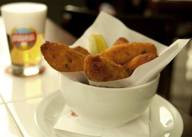 Bolinho de bacalhau Bolinho de bacalhau