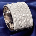 Bracelete de ouro 18k e 998 diamantes, da H.Stern: R$ 157.500,00