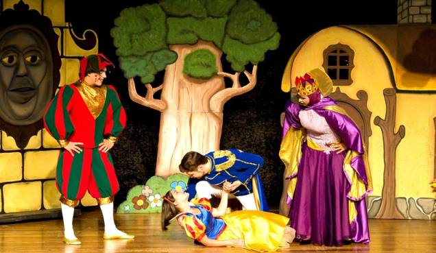 Branca de Neve e os sete Anões tem apresentação no sábado, dia 18 Branca de Neve e os sete Anões tem apresentação no sábado, dia 18