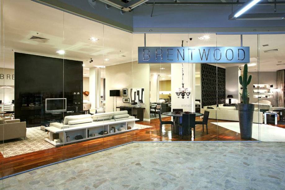 	Brentwood: loja de móveis