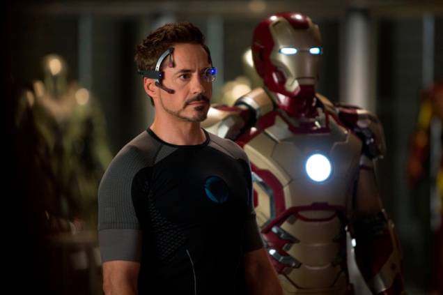 Robert Downey Jr. como Tony Stark e a armadura: feitos um para o outro