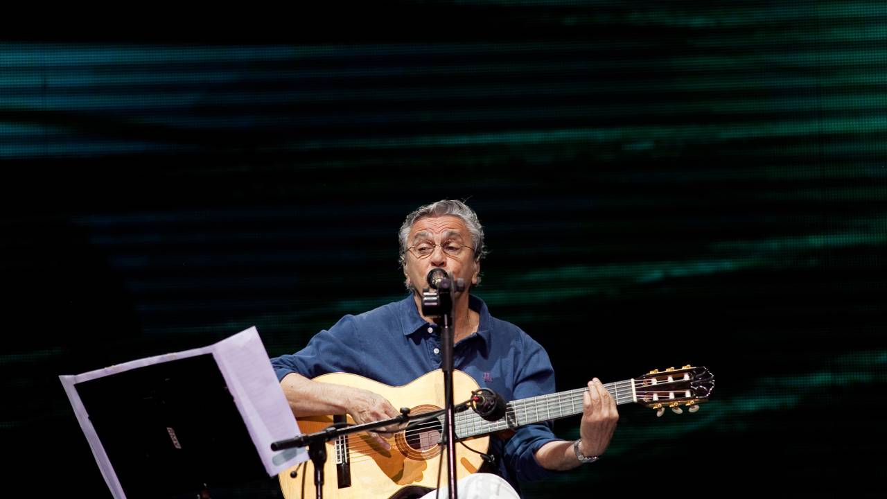 caetano SILVIA SANTANA