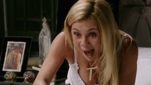 Carminha faz sucesso na Argentina e Adriana Esteves sai na capa de revista do país