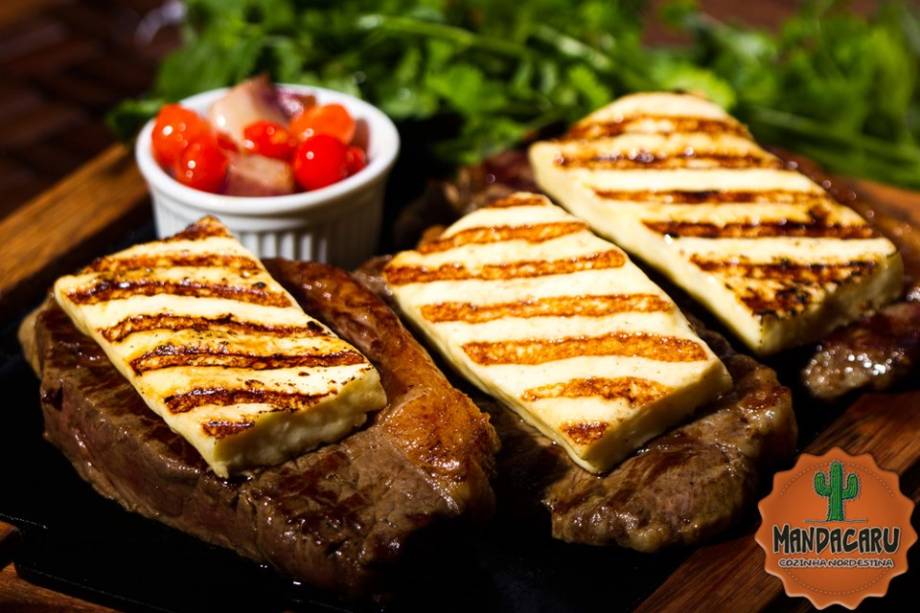 Carne de Sol grelhada com queijo coalho