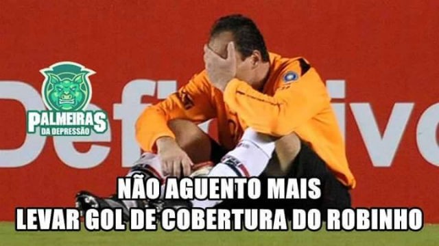 Rogério Ceni “entrega” gol para o Palmeiras e vira piada na internet