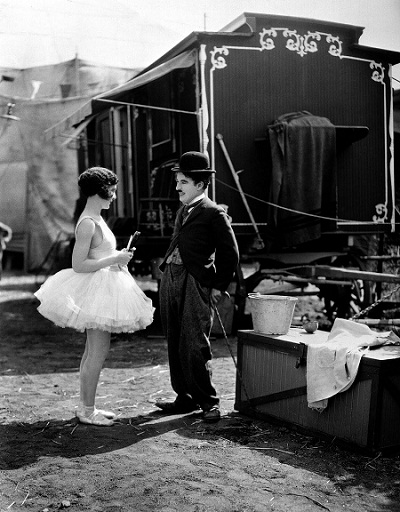 Cena de “O Circo”, de Charles Chaplin, um dos filmes que será exibido na programação da Livraria da Vila ( Foto:  Reprodução) 
